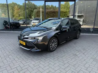 TOYOTA COROLLA 1.8 HYBRID ACTIVE,LED,Carplay,Adapt Cruise,Lane Ass.,Trekhk Afn,Keyless,Clima,Camera,ParkPilot