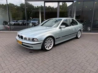 BMW 5-SERIE 528I EXECUTIVE,Leer,Clima,Cruise,Carplay,Orig NL, Zeer goede staat