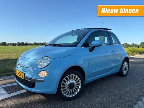 FIAT 500 1.4-16V LOUNGE / AIRCO / PANORAMA / RIJKLAAR