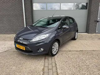 FORD FIESTA 1.25 TITANIUM 