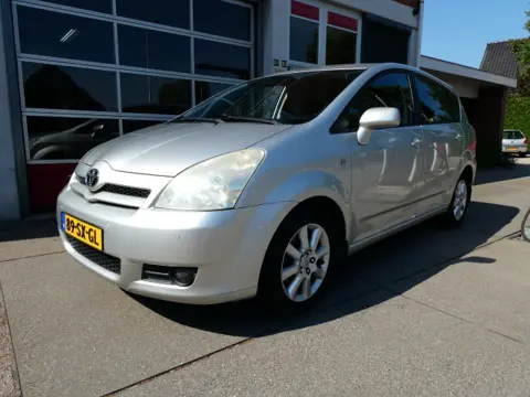 TOYOTA VERSO 1.8 VVT-I DYNAMIC Door inruil verkregen  Clima/Cruise/Trekhaak/Pdc