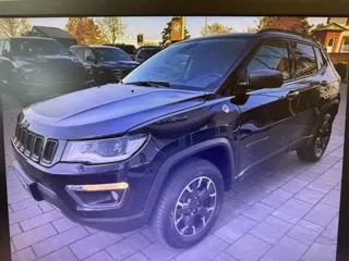 Jeep Compass 4xe 240 Plug-in Hybrid Electric Trailhawk | Pano | Leer | 1ste Eign. | Trekhaak |