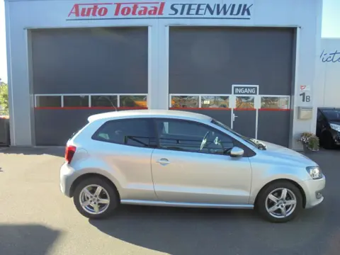 VOLKSWAGEN POLO 1.4-16V  TRENDLINE