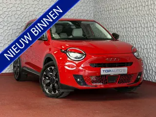 Fiat 600 1.2 LA PRIMA STOELVERW. ELEK.KLEP LEER MASSAGE CAMERA CARPLAY ADAP.CRUISE ELEK.STOEL 18''LM