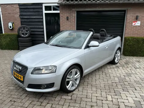 AUDI CABRIOLET Clima Stoelverwarming 18
