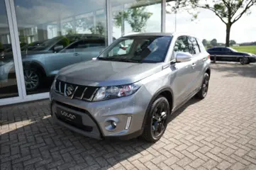 SUZUKI VITARA 1.4 B.JET ALLG STIJL,Trekhaak,Camera,ACC
