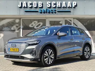 Audi Q4 e-tron 40 Advanced edition 77 kWh / Warmtepomp / HUD / ACC / Trekhaak / Carplay / Camera Ach