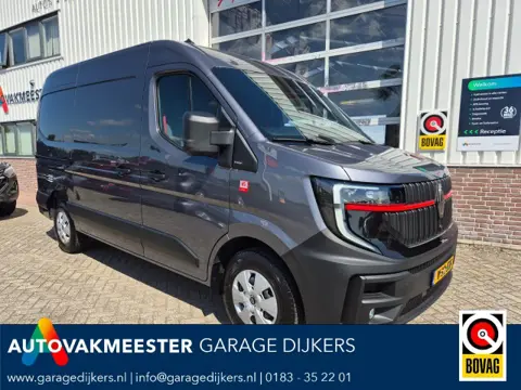 RENAULT MASTER 150.35 Red Edition L2H2 Trekhaak 2500 Kg BPM Vrij 12-2024