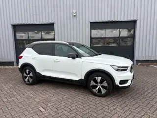VOLVO XC40 1.5 T5 Recharge Momentum Trekhaak I Camera I All-in prijs!