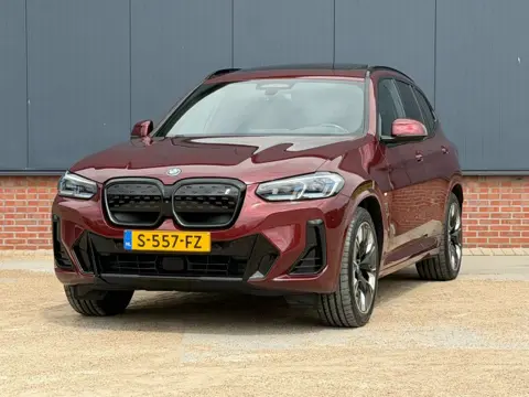 BMW IX3 High Executive 80 kWh M-Sport Pano / HUD / Harman Kardon