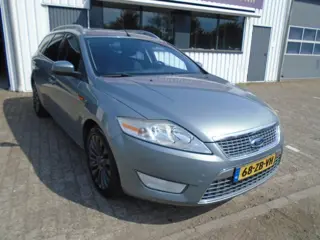 FORD MONDEO 2.0-16V TITANIUM