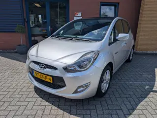 HYUNDAI IX20 1.4I I-CATCHER, Pdc, Stoelverw, Panodak, Cruise, Navi, Half leder