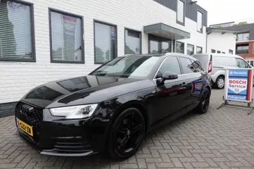 AUDI A4 2.0 T MHEV SP SLBE Blackline 