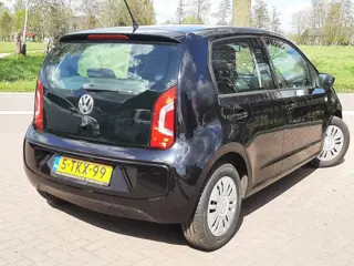 Foto 20 van VOLKSWAGEN UP 1.0 BMT Move 60pk Airco
