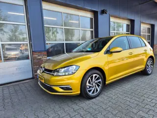 VOLKSWAGEN GOLF 1.0 TSI HIGHLINE, Sound, Stoelverwarming, Carplay, ALL IN prijs!