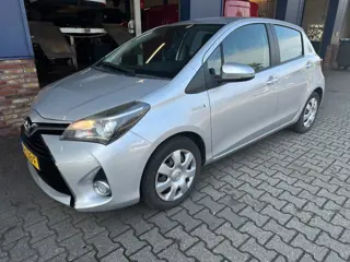 TOYOTA YARIS 1.5 HYBRID LEASE LTD