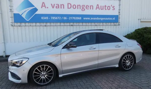 MERCEDES-BENZ CLA-KLASSE 180 AMG Edition Automaat,Pano,Clima,Camera,Led