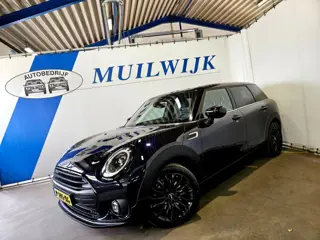 MINI CLUBMAN 1.5 Cooper Business Edition / Black Optic / NL Auto