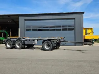 MULTILIFT MLB-28 schamelwagen/containeraanhangwagen