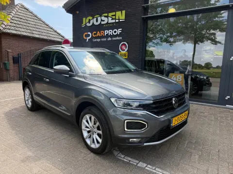 VOLKSWAGEN T-ROC 1.5 TSI SPORT BNSR