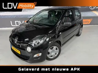RENAULT TWINGO 1.2 16V PARISIENNE / 71049 km / Nieuwe APK t/m 20-08-2027 / Airco / Bluetooth. 