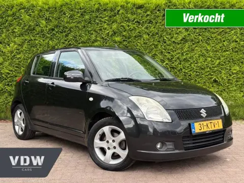 SUZUKI SWIFT 1.3 GLS Airco / Stoelverwarming / APK 2027 / 2 sleutels