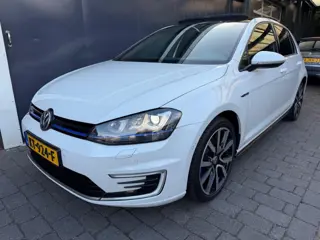 VOLKSWAGEN GOLF 1.4 TSI GTE Pano Camera Carplay Leder 
