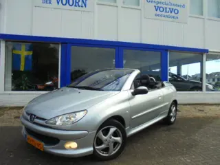 PEUGEOT 206 1.6-16V CC ,AUT,LEDER,AIRCO, ORG NL, 60000 KM!! UNIEK,NIEUWSTAAT!! 