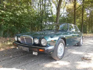 DAIMLER DAIMLER 5.3 V12 Double Six