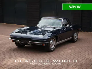 CHEVROLET CORVETTE Stingray C2 Convertible Â Daytona Blue Metallic Â V8 Manual