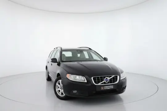 VOLVO V70 1.6 T4 LIM. EDITION, AUT, Navi, Leder