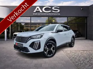 Peugeot 2008 1.2i Allure 131pk | 2025 | Premium kleur | Leder | Fabr. gar. | Zeer nette staat!