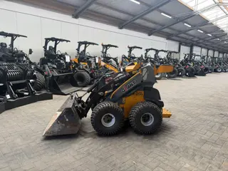 Giant SK252 D skid schranklader / minishovel 2019
