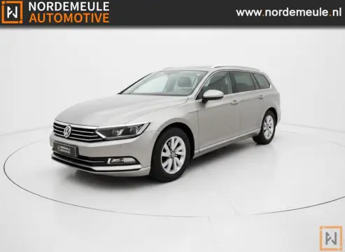 VOLKSWAGEN PASSAT 2.0 TDI R line BUSINESS ED. CRUISE, TREKHAAK, PANO