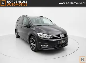 VOLKSWAGEN TOURAN 1.4 TSI HIGHLINE 7P, AUT, TREKHAAK, CARPLAY