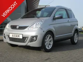 Aixam Crossline Pack | LM velgen | PDC |  Lage km-stand | Diesel | Automaat |