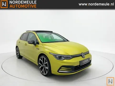 VOLKSWAGEN GOLF 1.5 eTSI STYLE, Xenon, Pano, ACC, Lane