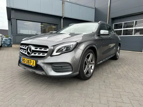 MERCEDES-BENZ GLA-KLASSE GLA 180 Premium AMG-Line Camera stoelverw. 