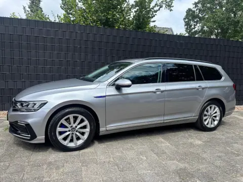 VOLKSWAGEN PASSAT VARIANT 1.4 TSI PHEV GTE BNS**carplay//Massagestoel//Business**