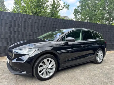 SKODA ENYAQ IV 60 FIRST EDT. **DAB//CARPLAY//LUXE AUTO**