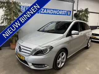 Mercedes-Benz B-Klasse 180 Ambition // 17 Inch // Carplay // Cruise
