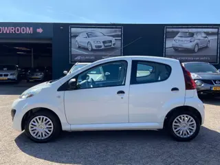 Peugeot 107 1.0 Access Accent - 5-deurs - 1e Eigenaar 103.352 Kilometer n.ap - Airco