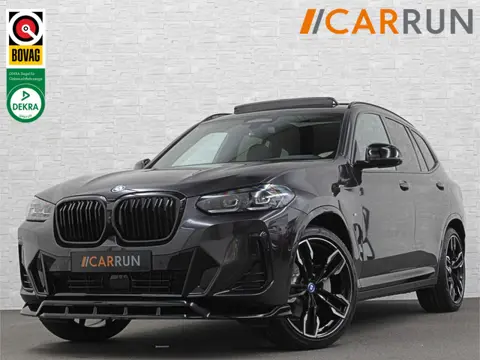 BMW iX3 M-Sport | Sophisto Grey! | Panorama | ACC | Leder | Memory | El. Trekhaak | 97.6% SOH | Sfee
