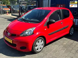 Toyota Aygo 1.0-12V Access / AIRCO / AUX / NAP!!
