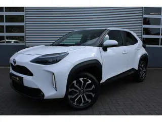 Toyota Yaris Cross 1.5 Hybrid First Edition, trekhaak, A camera