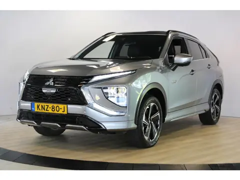 Mitsubishi Eclipse Cross 2.4 PHEV Intense+ | 360 camera | Cruise Adaptief | Trekhaak | Apple Carplay