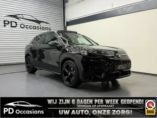 Volkswagen T-Roc 1.5 eTsi R-Line Full option - Pano - Elek. Trekhaak - Elek. Achterklep - Harman Kar