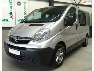 Opel Vivaro 2.5 CDTI L1H1 DC-145 PK !! - TH/PARK. SENSOREN/AIRCO/BT/ ZEER MOOI !!