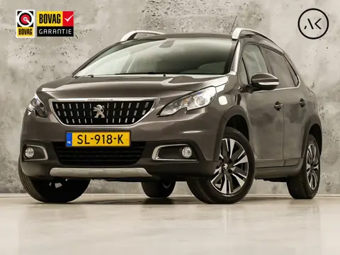 Peugeot 2008 1.2 PureTech Allure Sport (APPLE CARPLAY, NAVIGATIE, CAMERA, CLIMATE, SPORTSTOELEN, LED