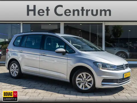 Volkswagen Touran 1.5 TSI Comfortline Business 7p wegd.b trekhaak - Camera - Carplay - Navi - Ad. Cr